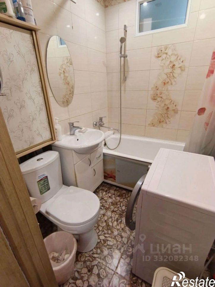 2-комн квартира ул Химградская, 1,  д. 1