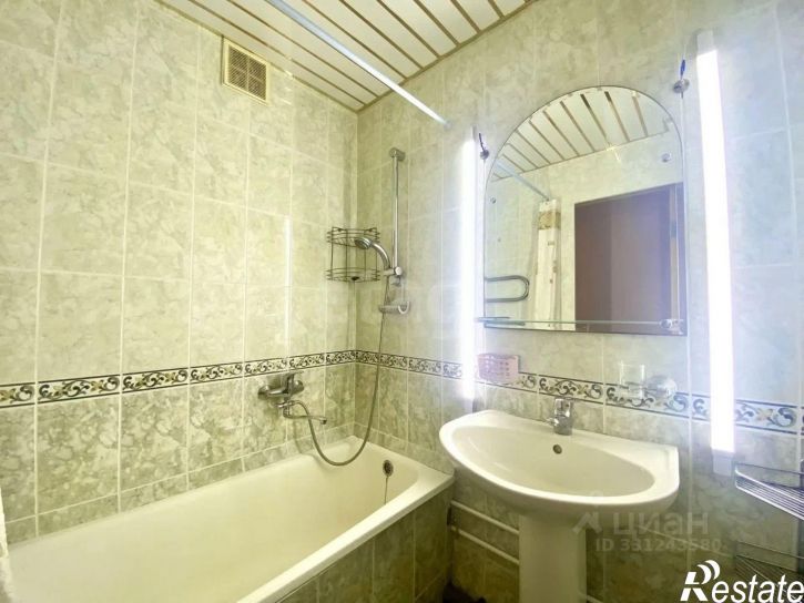 3-комн квартира пр-кт Декабристов, 33,  д. 33