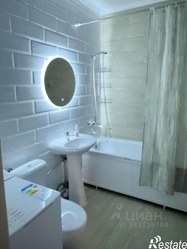 2-комн квартира Парковый пр-кт, 56,  д. 56