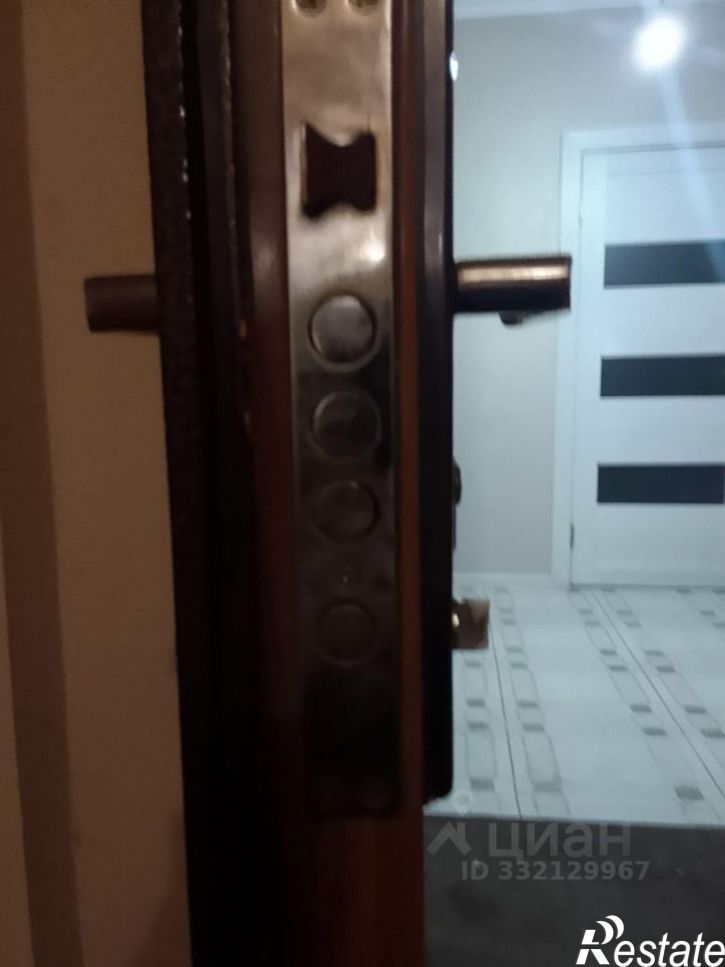 Комната ул Холмогорская, 2е,  д. 2е