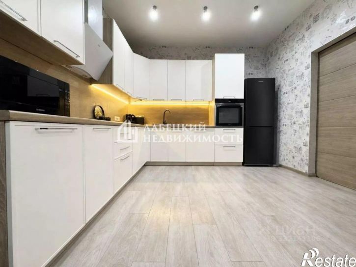 4-комн квартира ул Яблочкова, 29,  д. 29