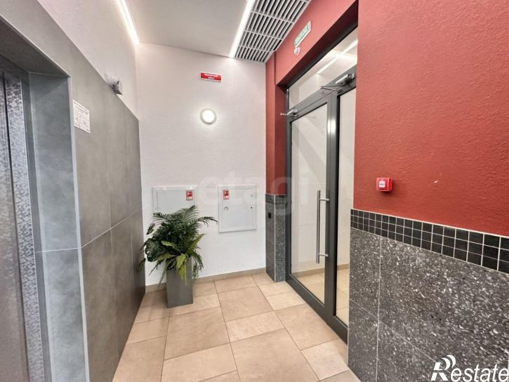 3-комн квартира ул Серебристая, 12,  д. 12