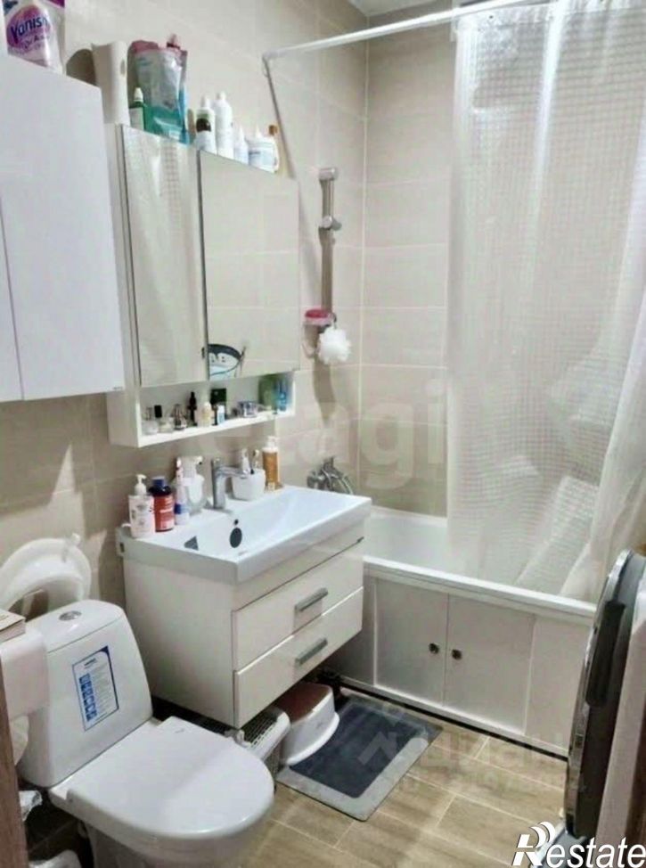 3-комн квартира ул Сапфирная, 13,  д. 13