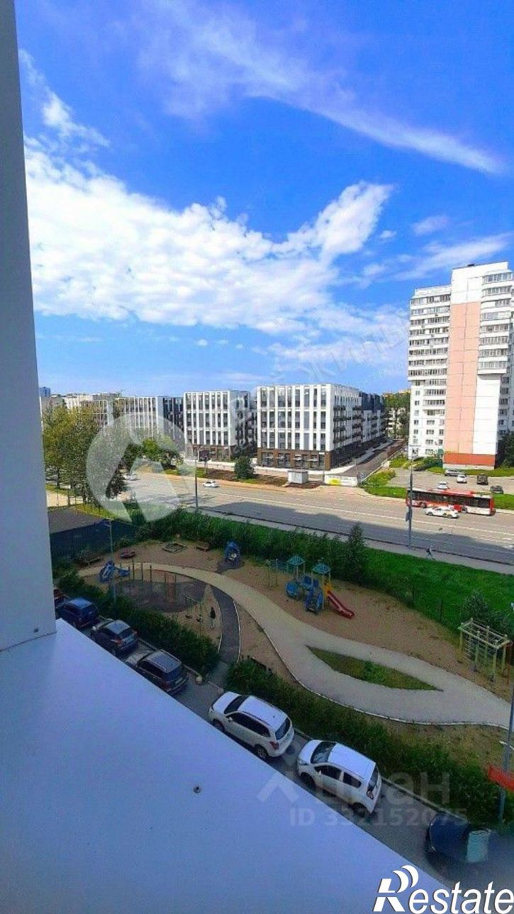 3-комн квартира б-р Гагарина, 74В,  д. 74В