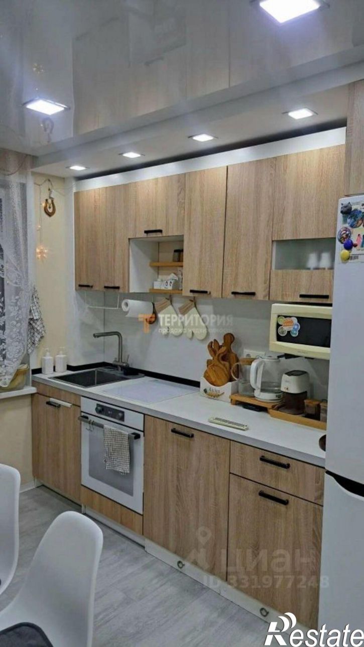 3-комн квартира ул Красные Казармы, 67,  д. 67