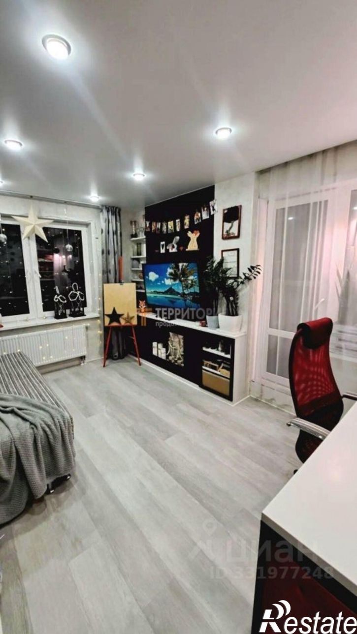 3-комн квартира ул Красные Казармы, 67,  д. 67