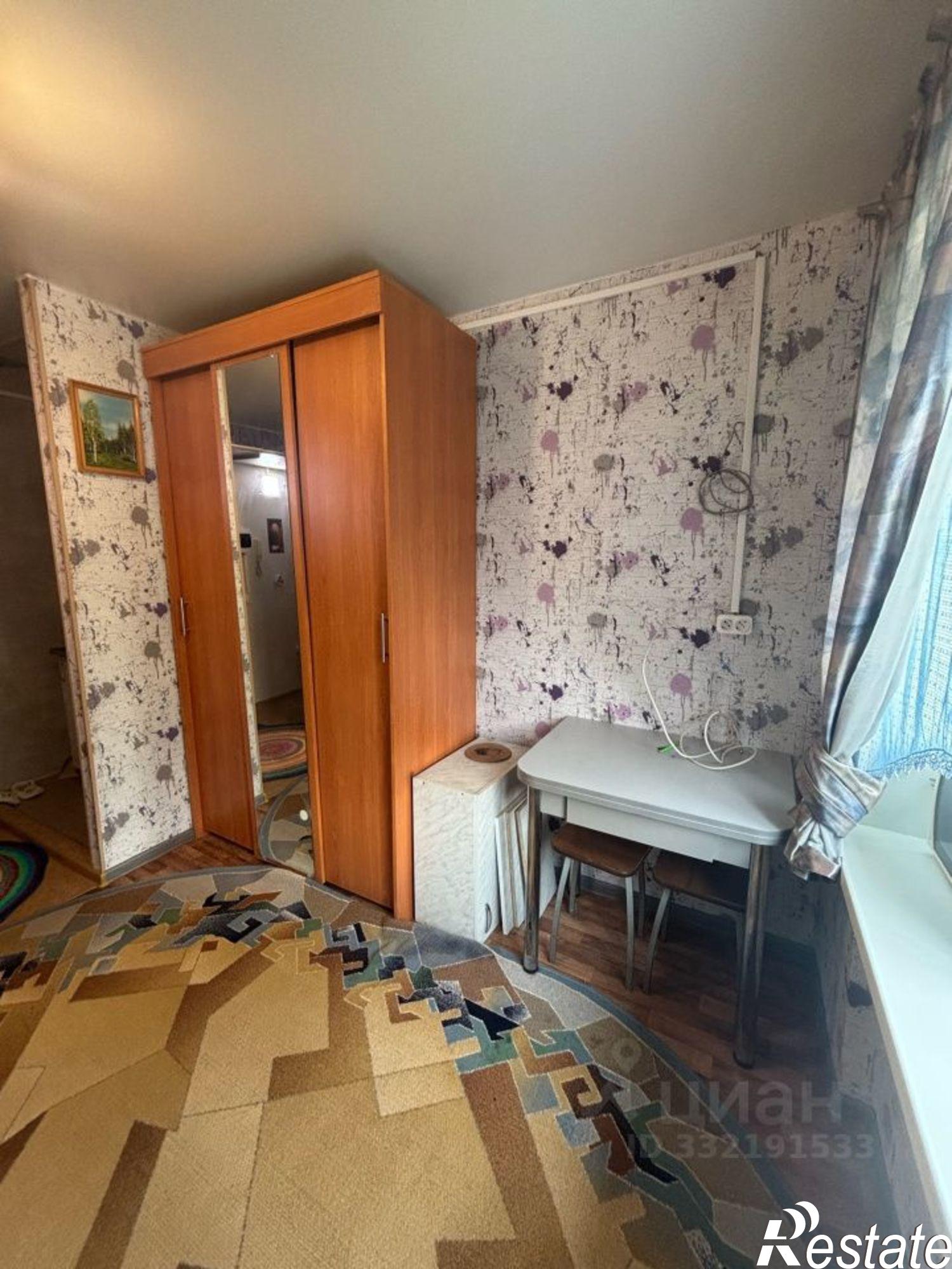 Купить комнату за 1 700 000 рублей на ул Стахановская, 25