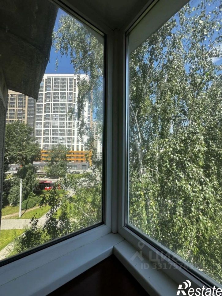 4-комн квартира Пермь, улица Космонавта Леонова, 46