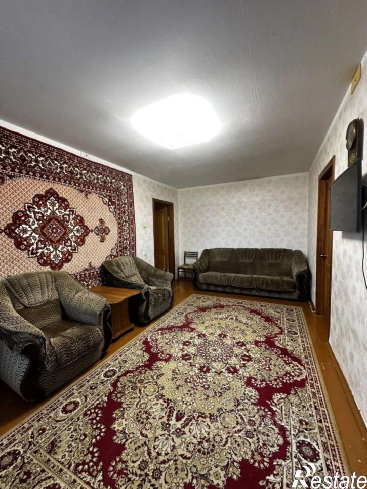 4-комн квартира Пермь, улица Космонавта Леонова, 46