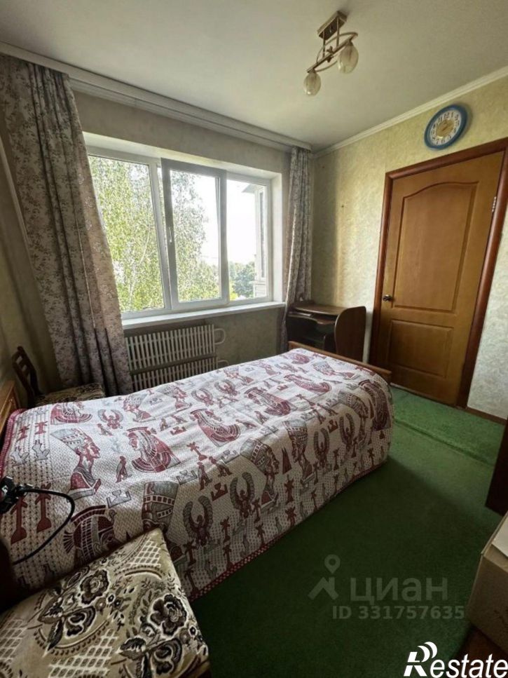 4-комн квартира Пермь, улица Космонавта Леонова, 46
