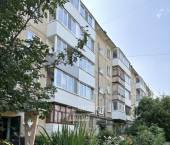 2-комн, 43кв м, этаж 3/5 ул Снайперов, 18