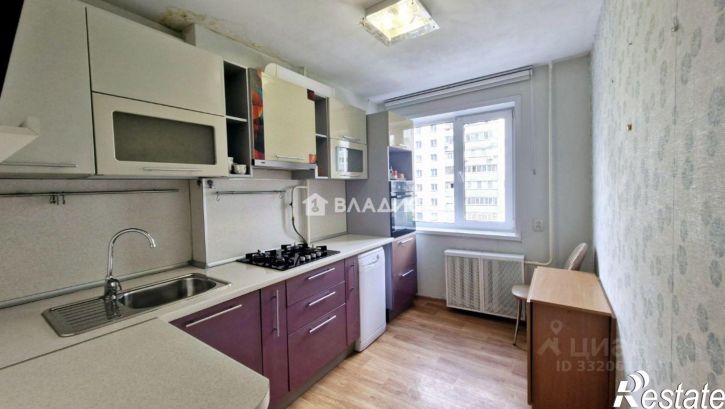 3-комн квартира ул Связистов, 11,  д. 11