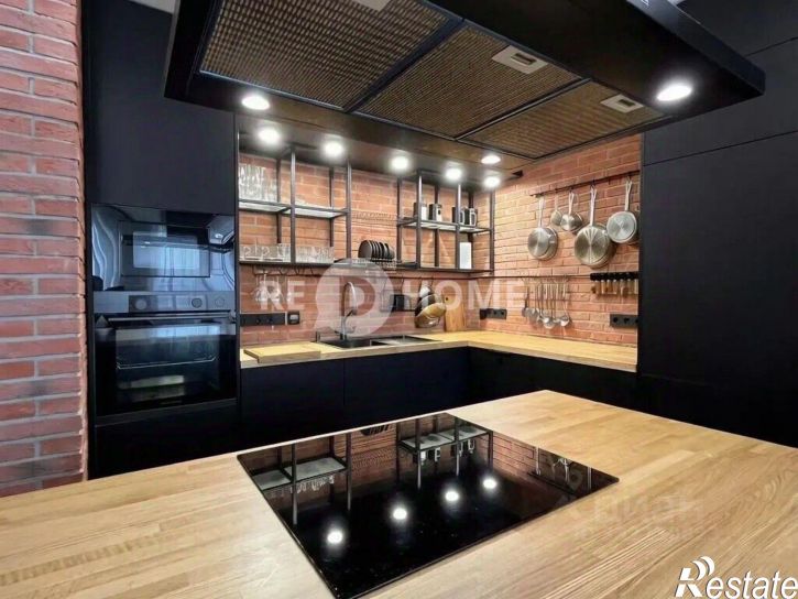 3-комн квартира ул Решетникова, 17а,  д. 17а