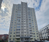 2-комн, 54кв м, этаж 15/17 б-р Гагарина, 70
