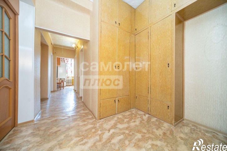 3-комн квартира ул Закамская, 56,  д. 56
