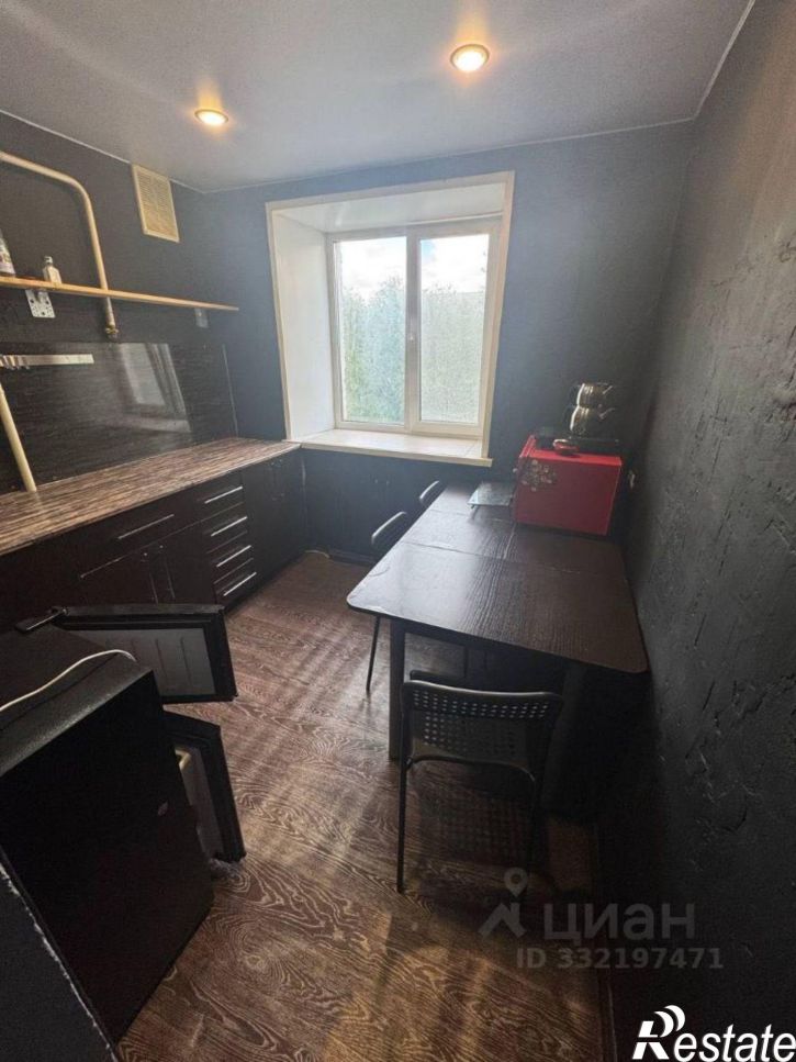 2-комн квартира ул Космонавта Леонова, 7,  д. 7