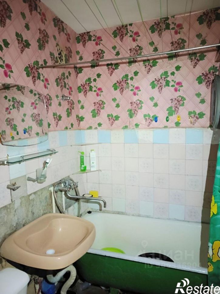 2-комн квартира ул Льва Шатрова, 13,  д. 13