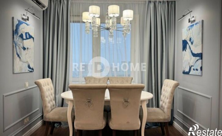 4-комн квартира ул Революции, 48б,  д. 48б