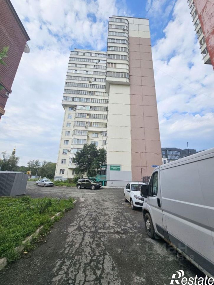 2-комн квартира б-р Гагарина, 70,  д. 70