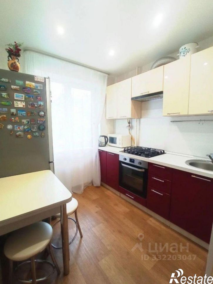 4-комн квартира ул Емельяна Ярославского, 30,  д. 30