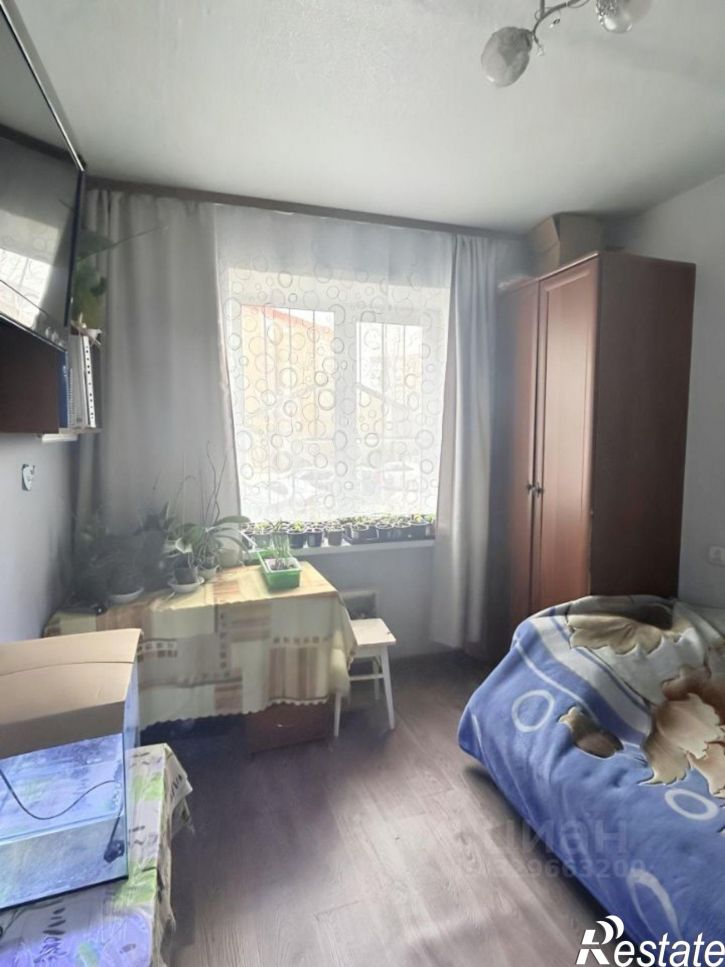 4-комн квартира ул Липатова, 18,  д. 18