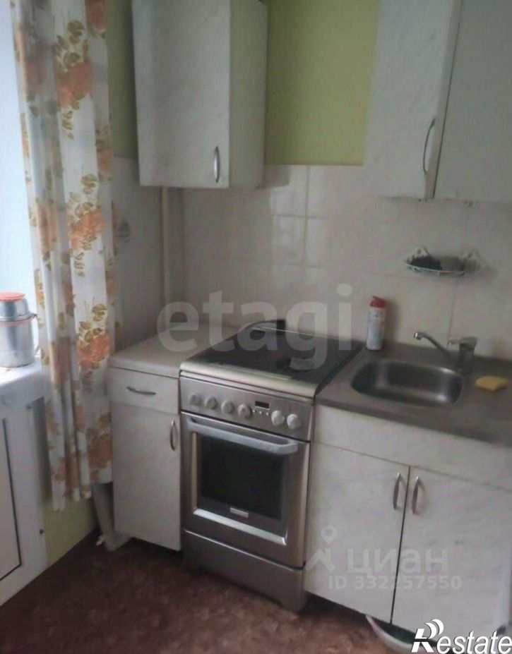 3-комн квартира ул Камышинская, 11а,  д. 11а