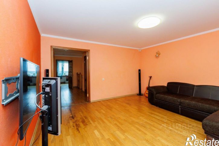 5-комн квартира ул Кировоградская, 4,  д. 4