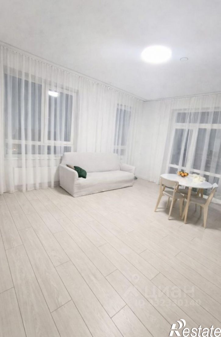 3-комн квартира б-р Гагарина, 65А/1,  д. 65А/1