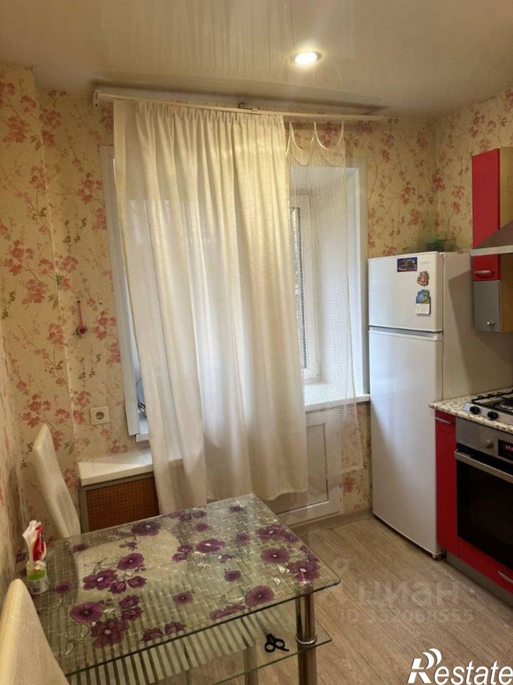 2-комн квартира ул Крисанова, 18б,  д. 18б