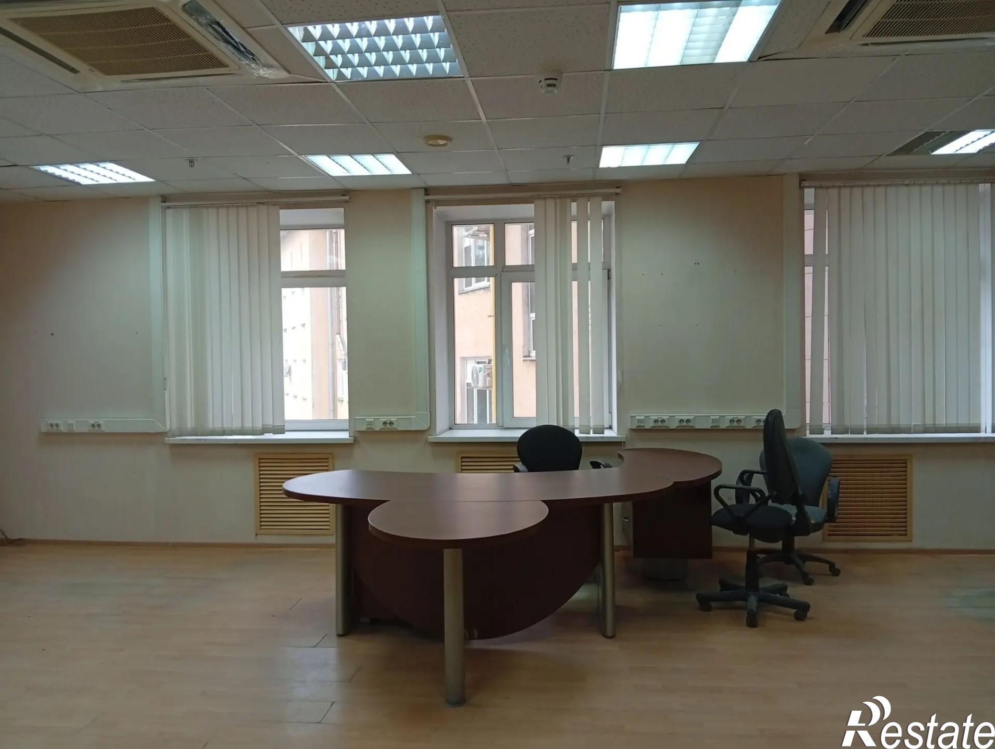 Сдать офис, помещение под офис за 82 290 рублей на Россия, Куйбышева ул, 50, Свердловский