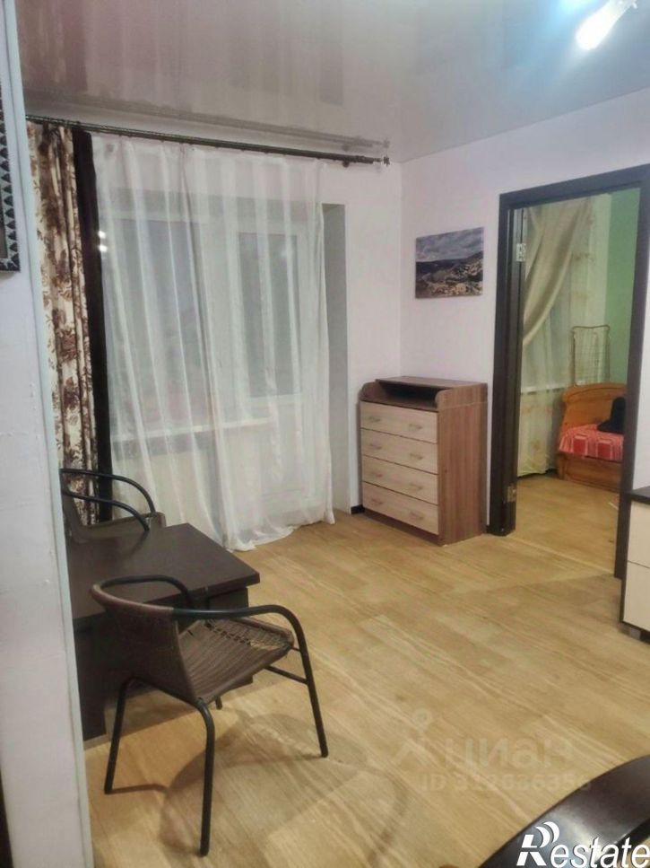 2-комн квартира ул Льва Шатрова, 20,  д. 20