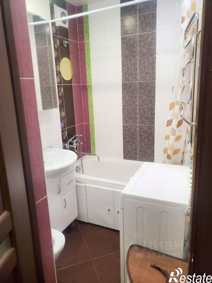 2-комн квартира ул Льва Шатрова, 20,  д. 20