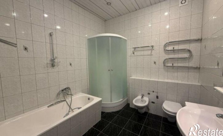 2-комн квартира ул Максима Горького, 9,  д. 9