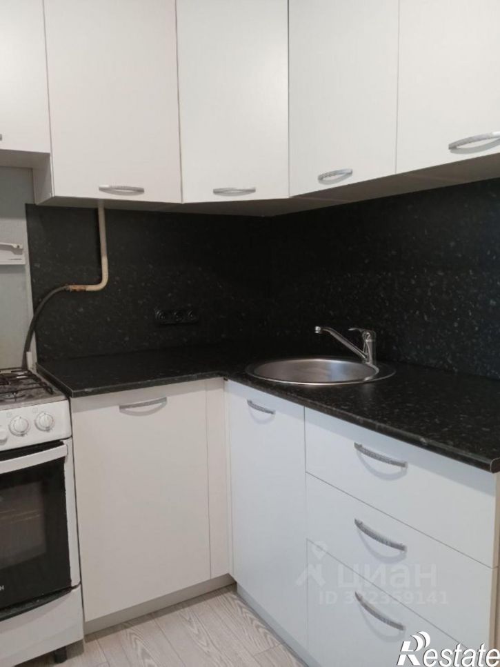 3-комн квартира ул Комбайнеров, 26,  д. 26