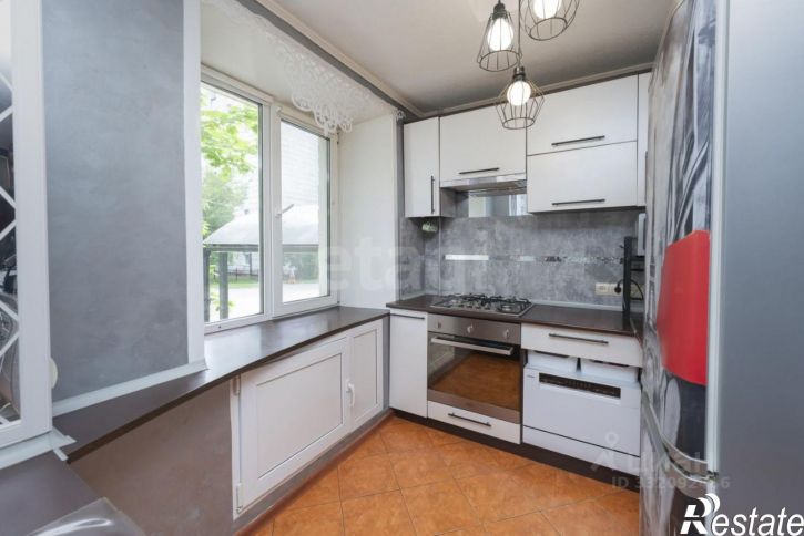 3-комн квартира ул Фонтанная, 8,  д. 8