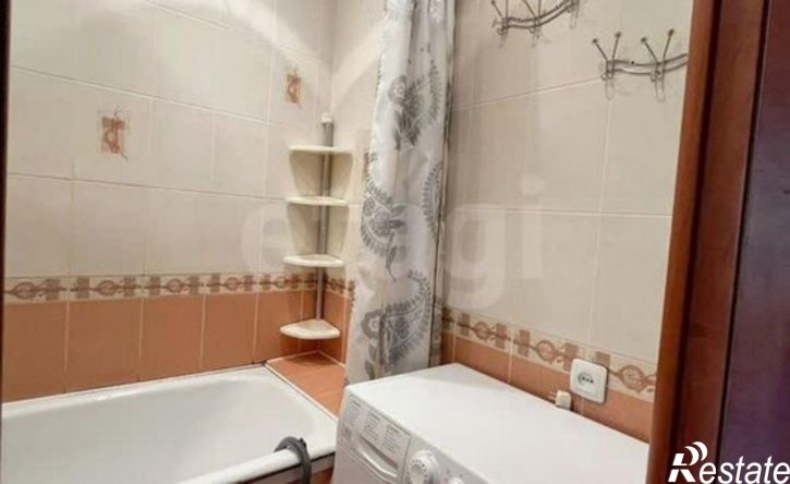 2-комн квартира ул Льва Шатрова, 35,  д. 35