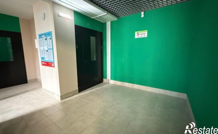 3-комн квартира улица Борцов Революции, 1Ак7