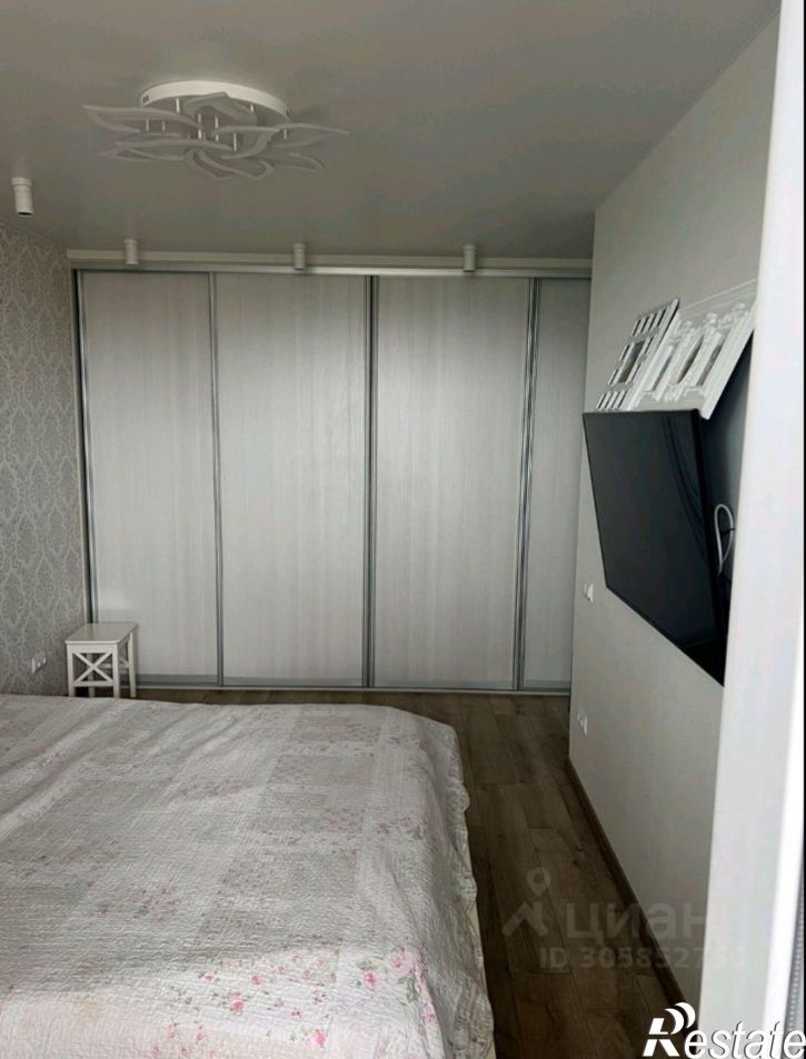 3-комн квартира ул Окулова, 62,  д. 62