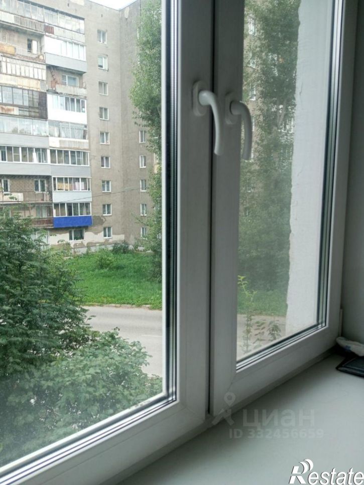 2-комн квартира ул Макаренко, 20,  д. 20