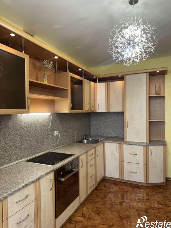 3-комн квартира ул Уинская, 5,  д. 5