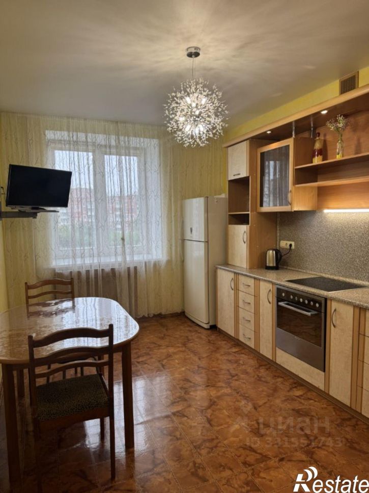 3-комн квартира ул Уинская, 5,  д. 5