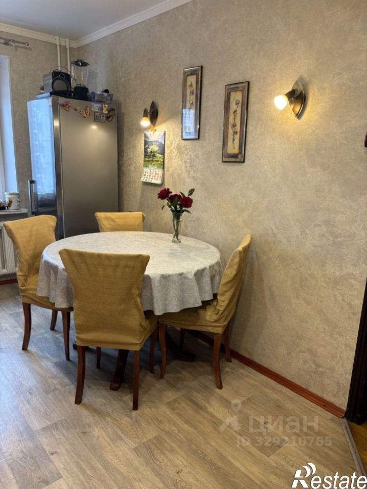 3-комн квартира ул Овчинникова, 11,  д. 11