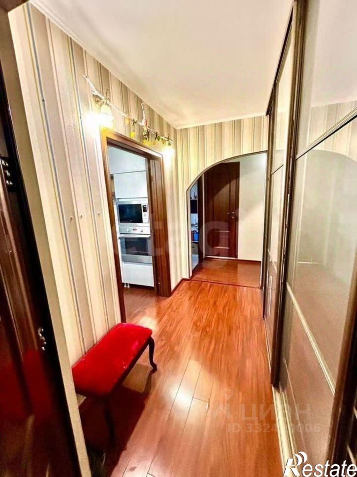2-комн квартира шоссе Космонавтов, 166а,  д. 166а