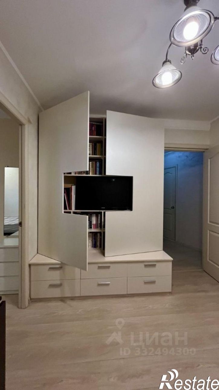 3-комн квартира ул Вагонная, 15,  д. 15