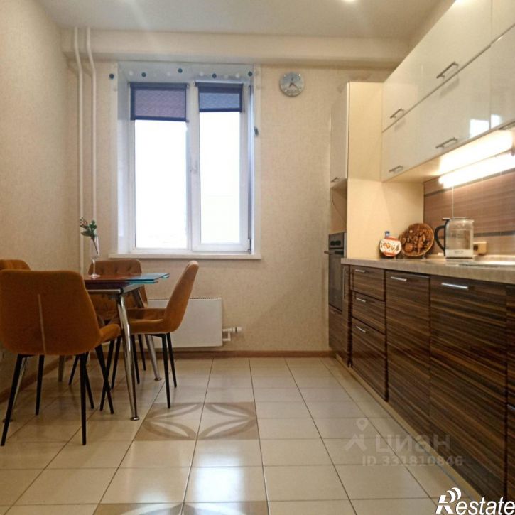 3-комн квартира ул Хабаровская, 54,  д. 54
