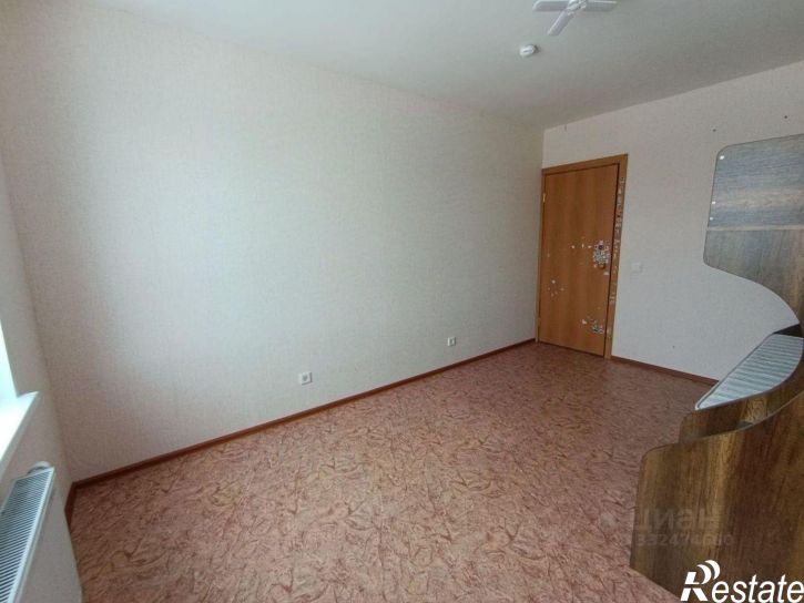 3-комн квартира ул Красные Казармы, 69,  д. 69