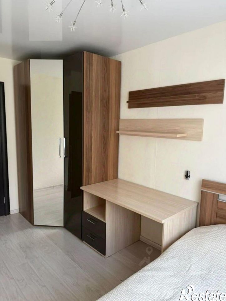 3-комн квартира ул Мильчакова, 28,  д. 28