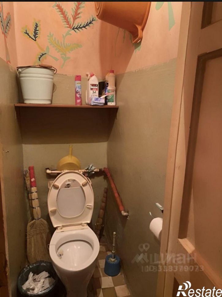 Комната ул Нефтяников, 8,  д. 8