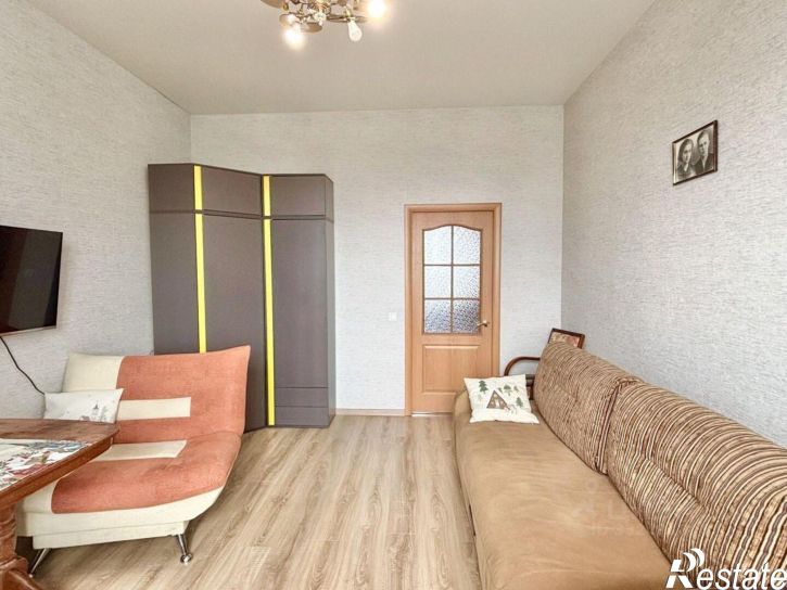 2-комн квартира пр-кт Декабристов, 2,  д. 2