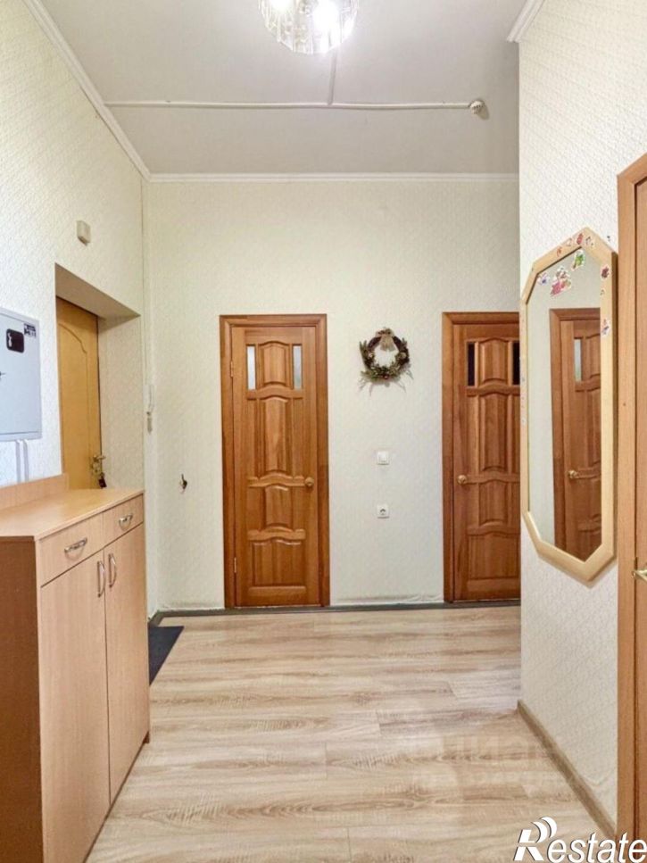 2-комн квартира пр-кт Декабристов, 2,  д. 2